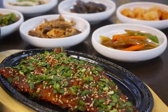 돌판에 올린 황태구이